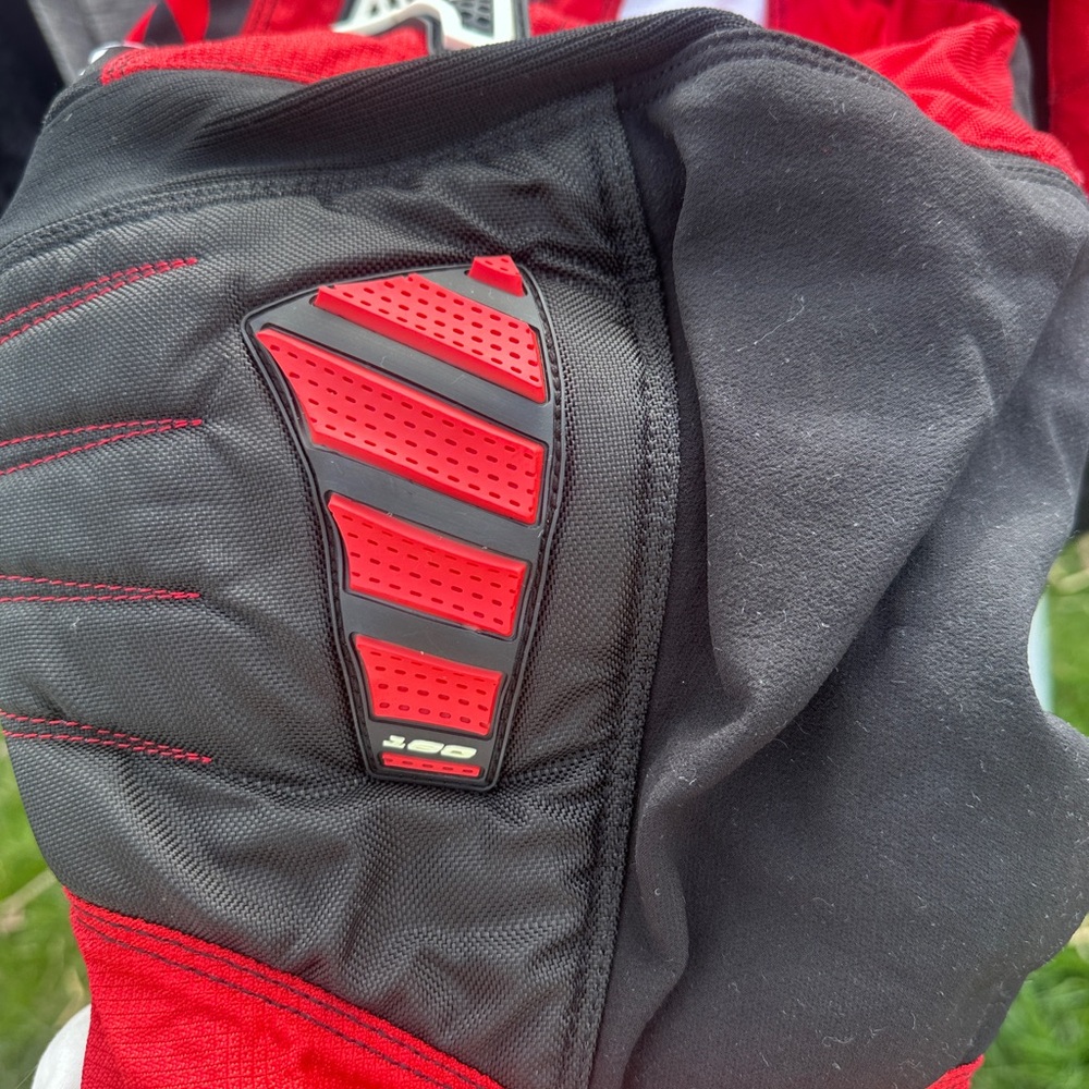 Fox Racing Motorcross Suit - Picture 4 of 8